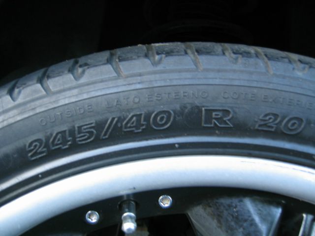 Pontiac Grand Prix 2004 photo 1