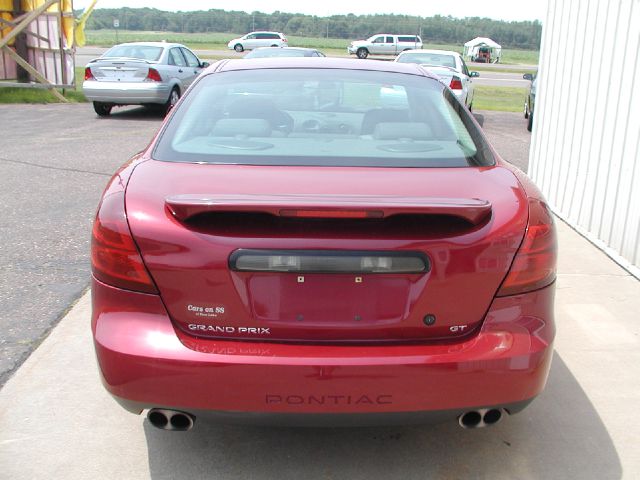 Pontiac Grand Prix 2004 photo 4