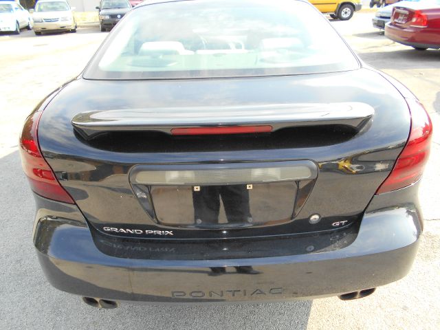 Pontiac Grand Prix 2004 photo 3