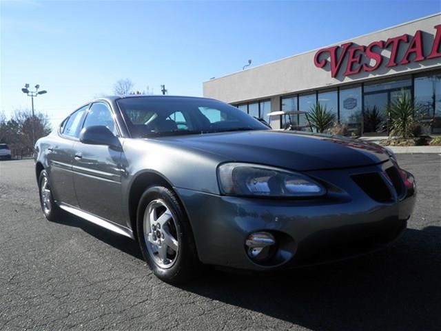 Pontiac Grand Prix 2004 photo 3
