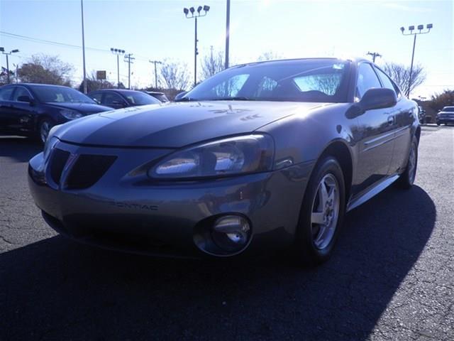 Pontiac Grand Prix 2004 photo 4