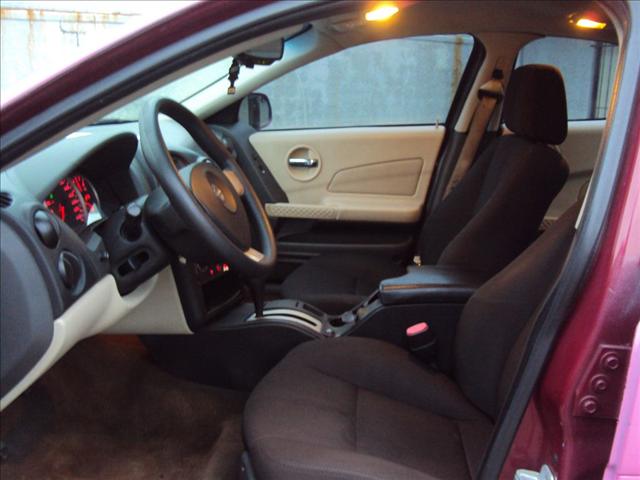 Pontiac Grand Prix 2004 photo 5