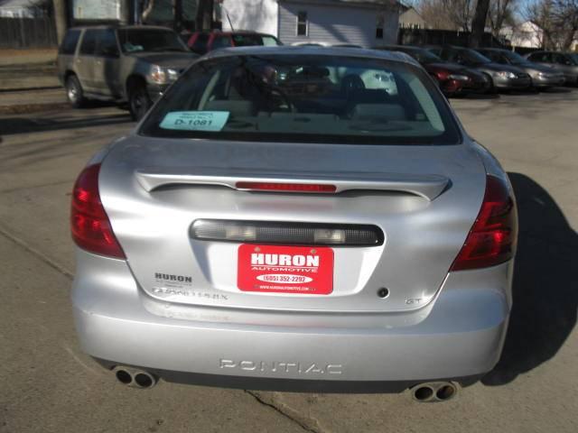 Pontiac Grand Prix 2004 photo 5