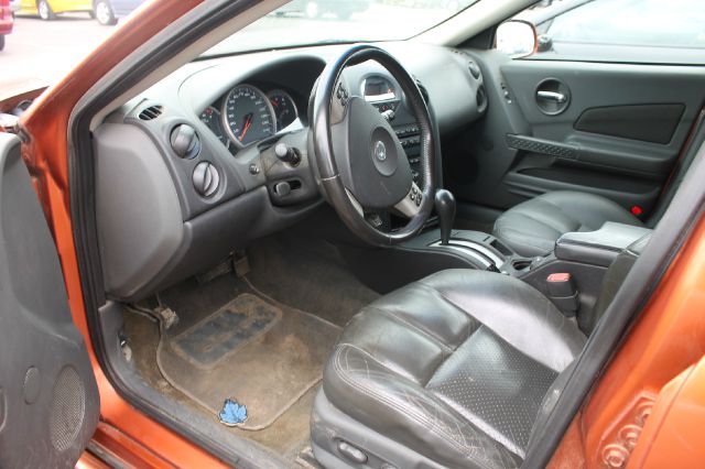 Pontiac Grand Prix 2004 photo 1
