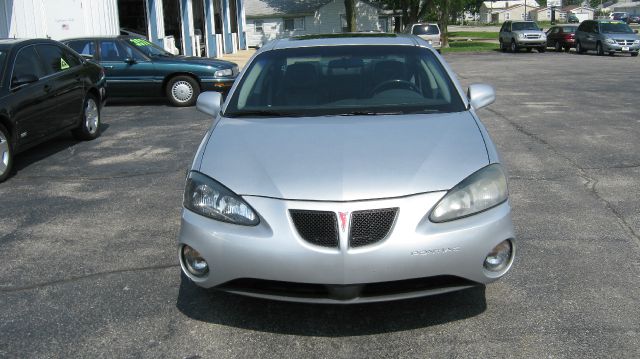 Pontiac Grand Prix 2004 photo 4