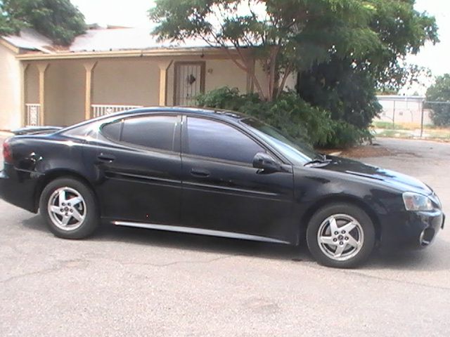 Pontiac Grand Prix 2004 photo 4