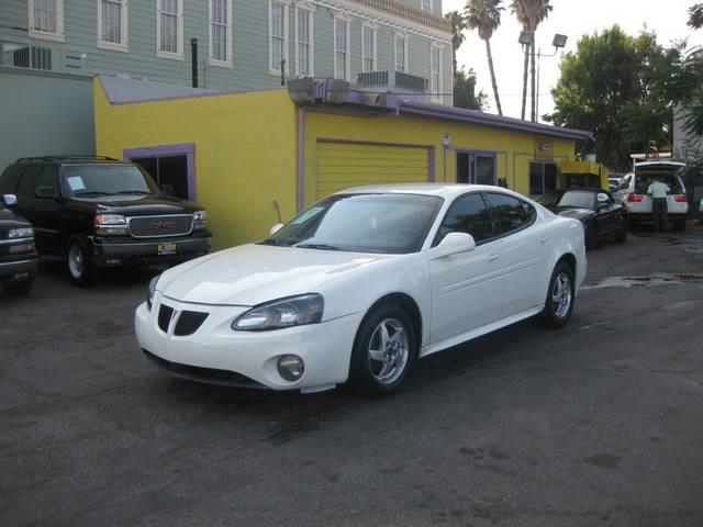 Pontiac Grand Prix 2004 photo 3