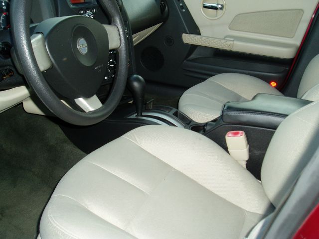 Pontiac Grand Prix 4WD Supercrew Styleside 5-1/2 Ft Box XLT Sedan