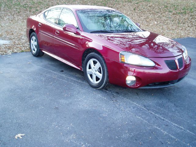 Pontiac Grand Prix 2004 photo 4