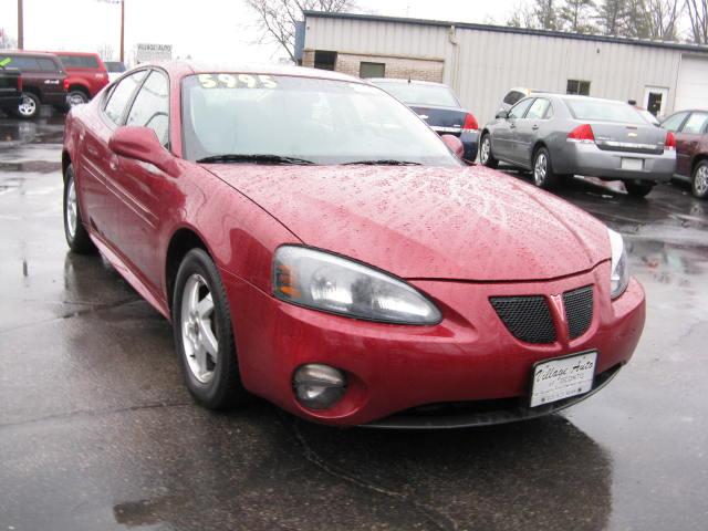 Pontiac Grand Prix 2004 photo 3