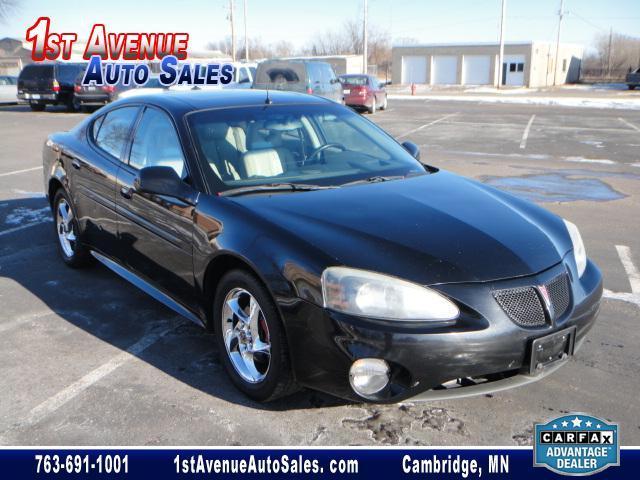 Pontiac Grand Prix 2004 photo 1