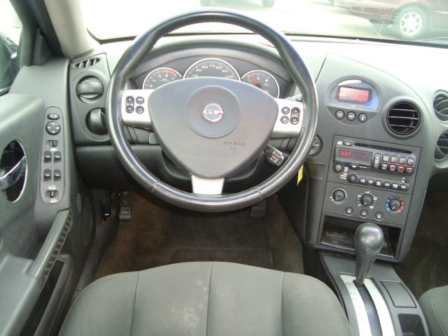Pontiac Grand Prix 2004 photo 7