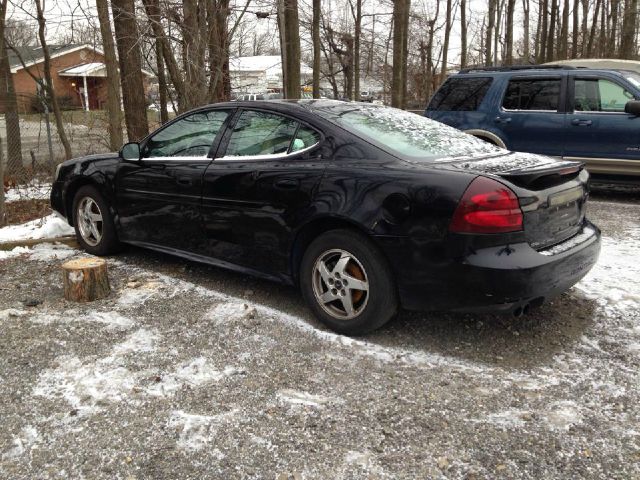 Pontiac Grand Prix 2004 photo 4