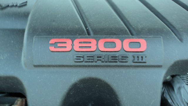 Pontiac Grand Prix 2004 photo 1