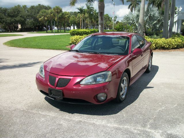 Pontiac Grand Prix 2004 photo 4