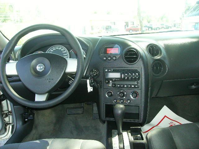 Pontiac Grand Prix 2005 photo 5