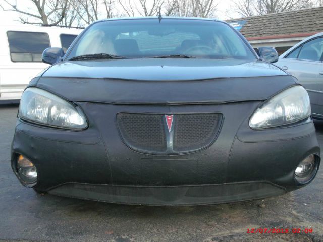 Pontiac Grand Prix 2005 photo 3