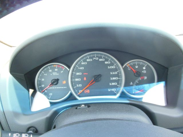 Pontiac Grand Prix 2005 photo 16