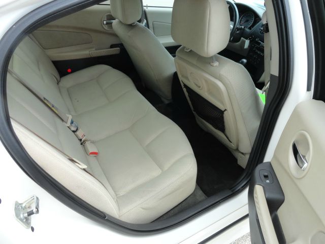 Pontiac Grand Prix 2005 photo 1