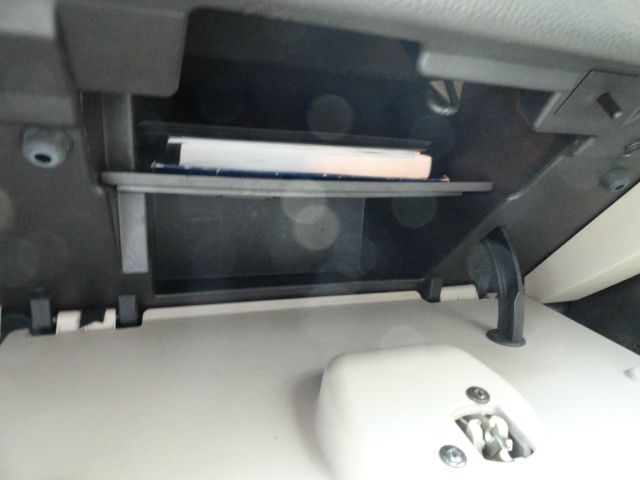 Pontiac Grand Prix 2005 photo 2