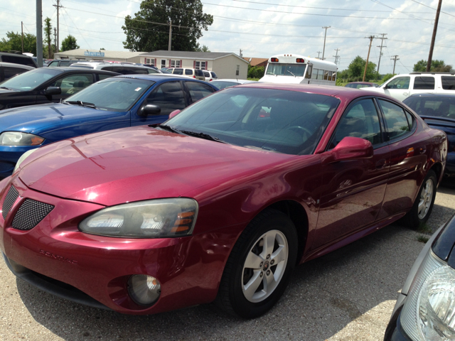 Pontiac Grand Prix 2006 photo 6