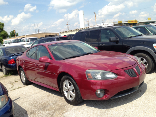 Pontiac Grand Prix 2006 photo 8