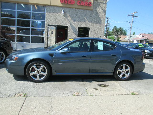 Pontiac Grand Prix 2006 photo 3