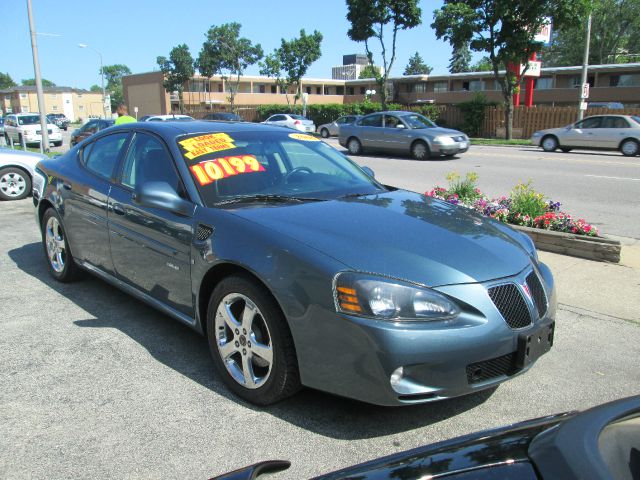 Pontiac Grand Prix 2006 photo 4