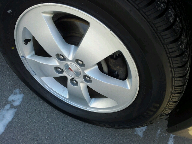 Pontiac Grand Prix 2006 photo 1