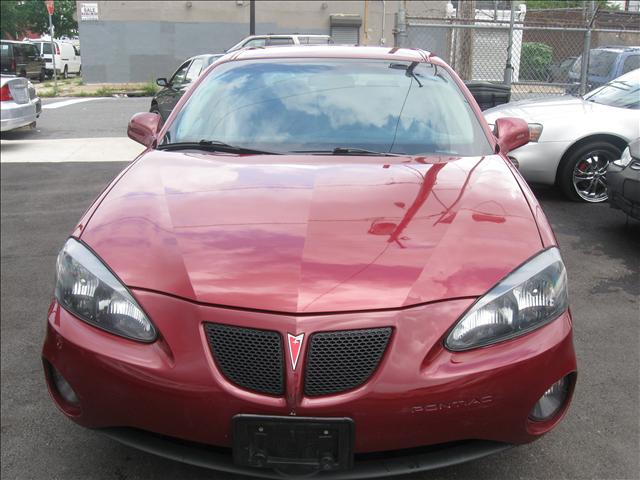 Pontiac Grand Prix Unknown Sedan