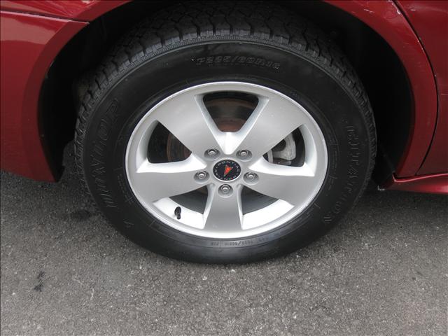Pontiac Grand Prix 2006 photo 4