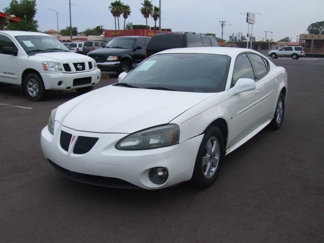 Pontiac Grand Prix 2006 photo 4