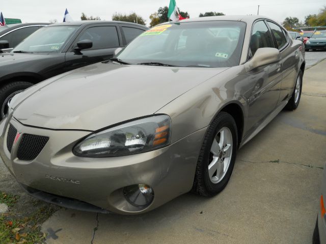 Pontiac Grand Prix Base Sedan