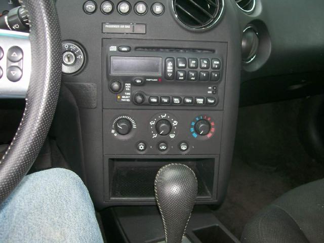 Pontiac Grand Prix 2006 photo 1