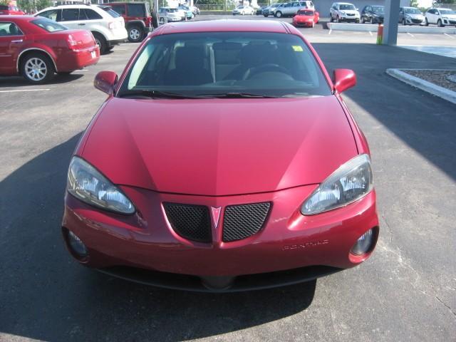 Pontiac Grand Prix Unknown Sedan