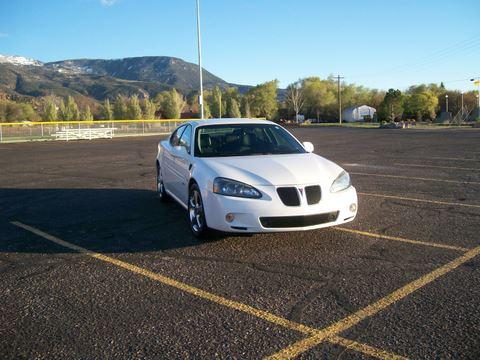 Pontiac Grand Prix 2006 photo 2
