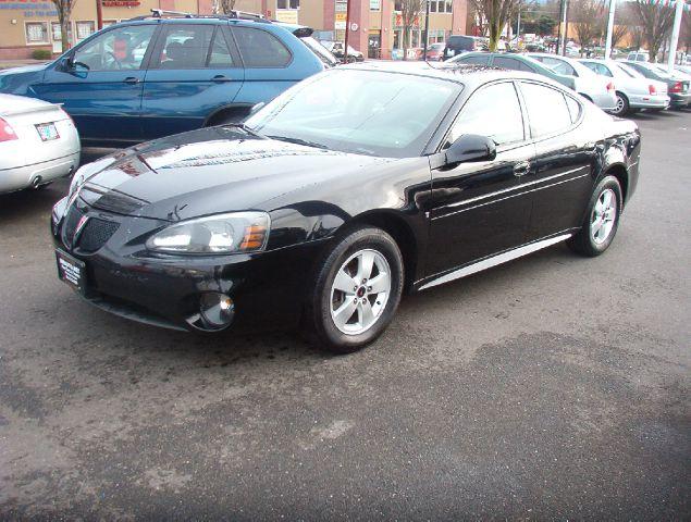 Pontiac Grand Prix Base Sedan