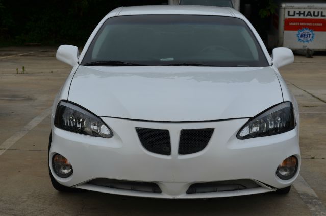 Pontiac Grand Prix 2006 photo 10