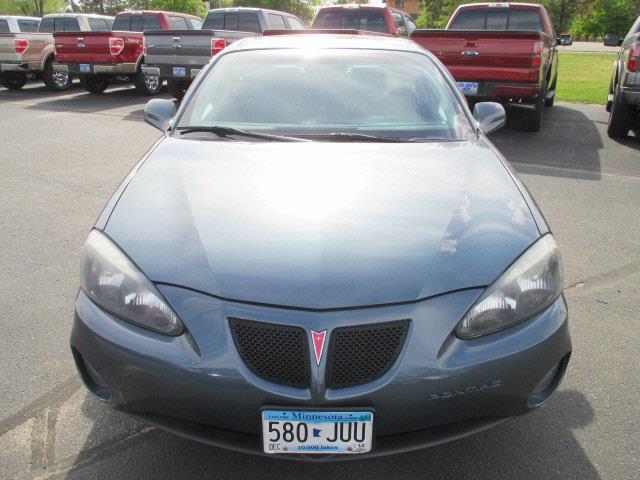 Pontiac Grand Prix 2006 photo 3