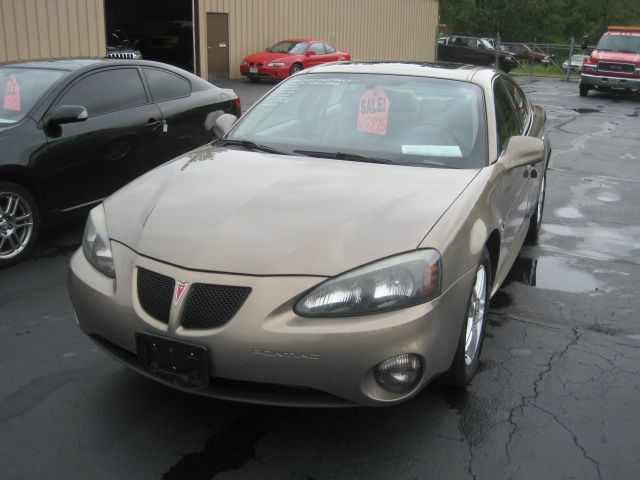 Pontiac Grand Prix Passion Sedan