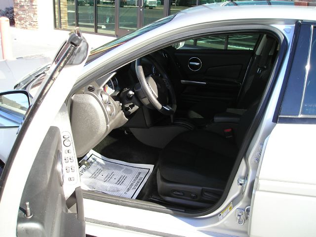 Pontiac Grand Prix Base Sedan