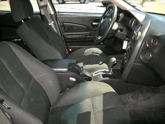 Pontiac Grand Prix 2006 photo 4