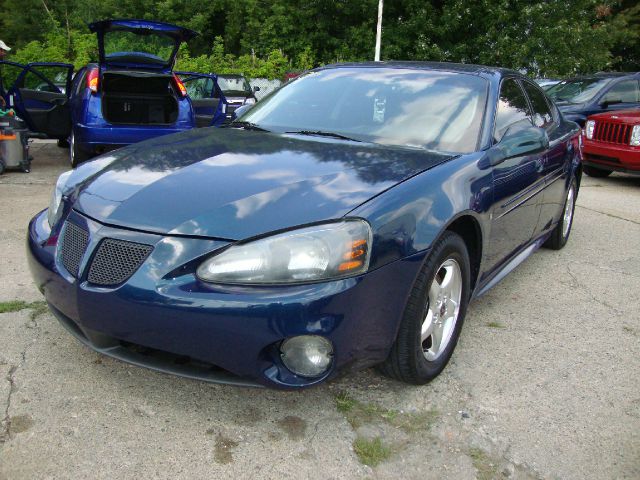 Pontiac Grand Prix 2006 photo 3