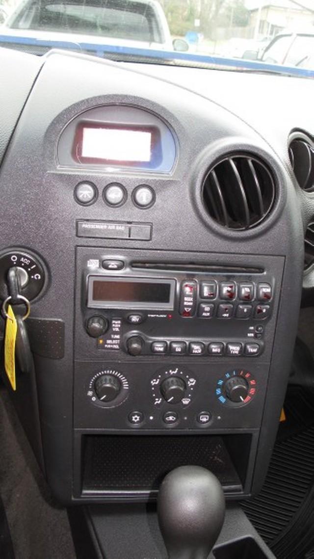 Pontiac Grand Prix 2006 photo 2