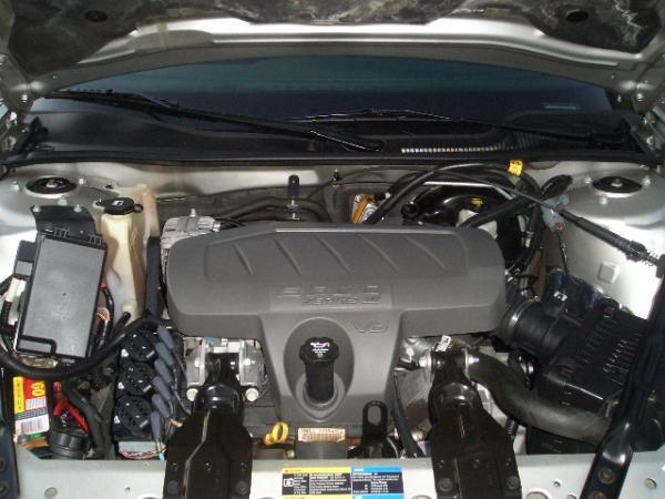 Pontiac Grand Prix 2007 photo 11