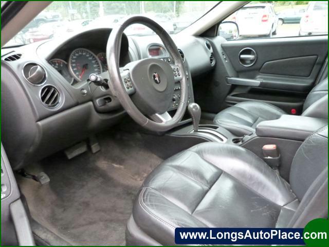 Pontiac Grand Prix 2007 photo 2