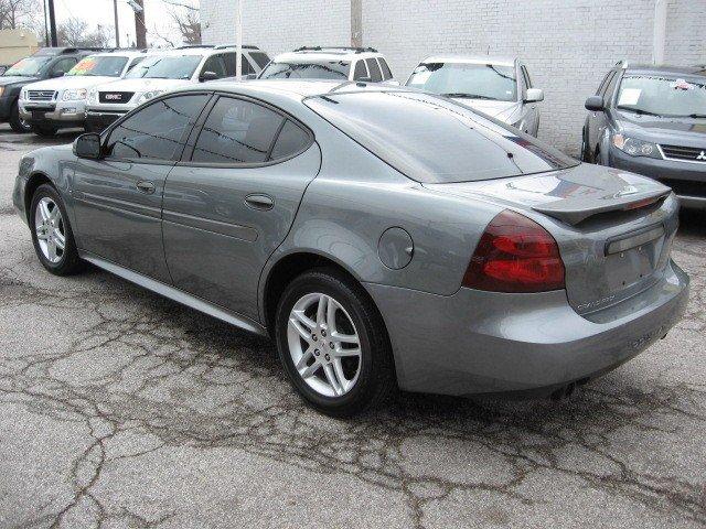 Pontiac Grand Prix 2007 photo 5
