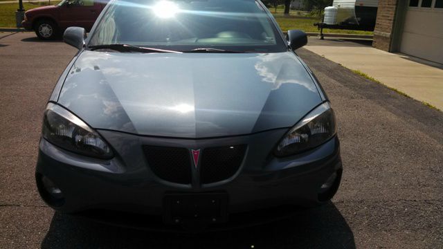 Pontiac Grand Prix 2007 photo 1