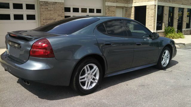 Pontiac Grand Prix 2007 photo 4