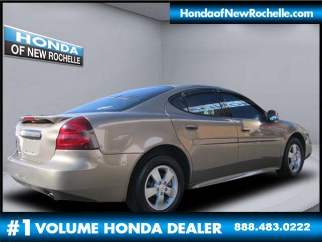 Pontiac Grand Prix 2007 photo 3